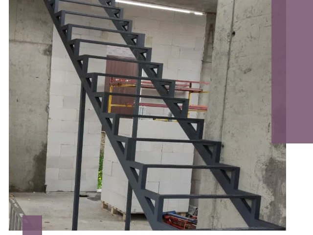 Демонтаж металлических лестниц в Сланцах быстро и безопасно