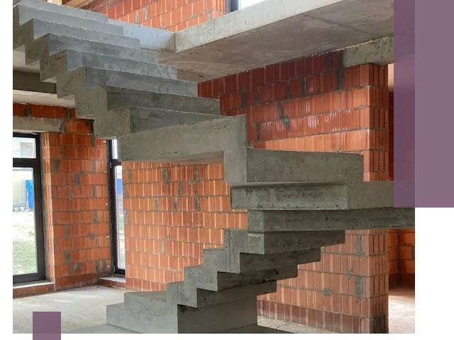 Изготовление бетонных лестниц под ключ в Сланцах