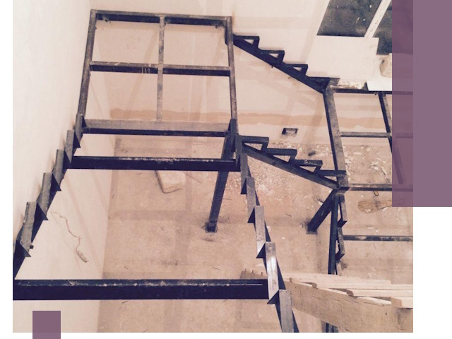 Монтаж лестниц на металлокаркасе в Сланцах быстро и качественно