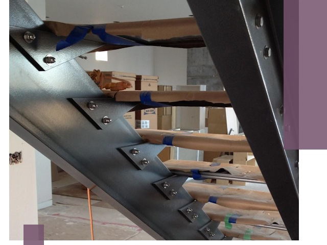 Усиление лестничных конструкций и усиление опор в Сланцах