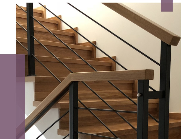 Обшивка металлической лестницы деревом в Сланцах от 4391 руб.