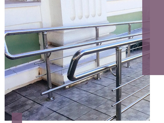 Ограждения пандусов из металла и нержавейки в Сланцах