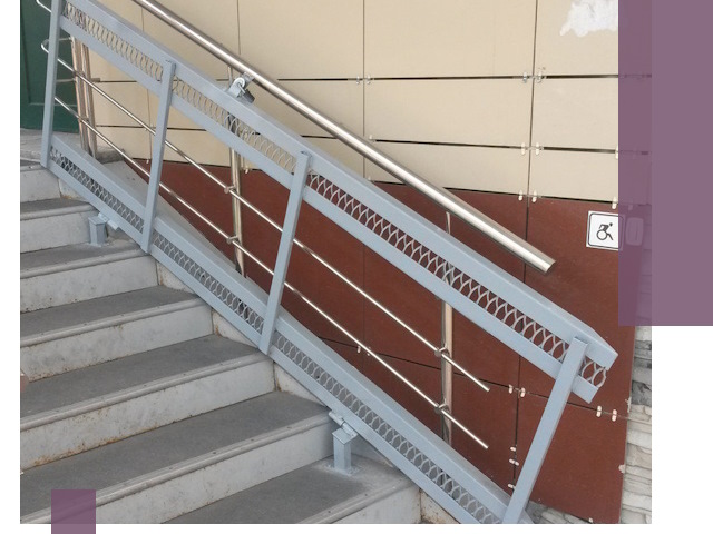 Изготовление откидных пандусов под ключ в Сланцах