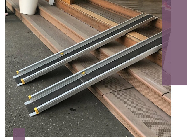 Телескопические пандусы под ключ в Сланцах — изготовление и монтаж