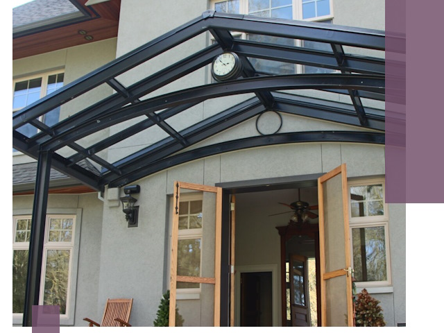 Изготовление и монтаж навесов и козырьков в Сланцах