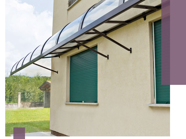 Козырьки над окнами в Сланцах — изготовление и монтаж по выгоде