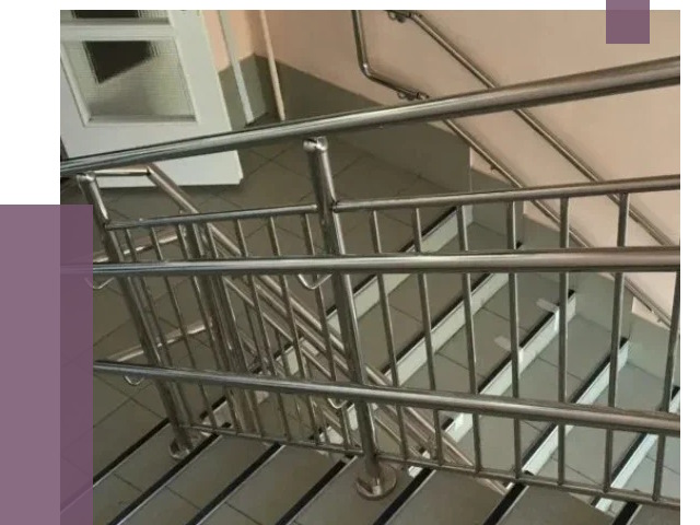 Демонтаж поручней из нержавейки в Сланцах от 3616 руб.